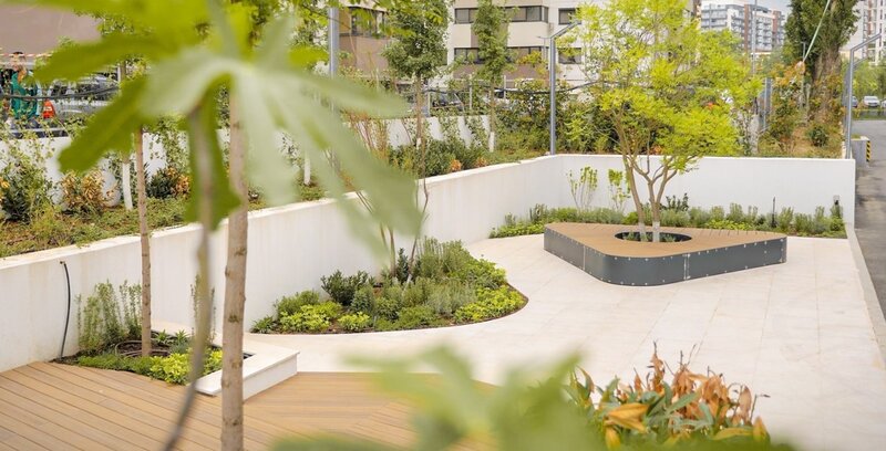 Complex Hils Brauner, doar 7min metrou Teclu,include parcare!